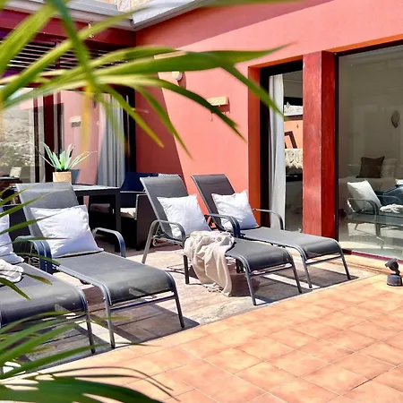 The Sanctuary Villa Las Palmas / Gran Canaria