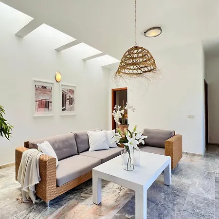 The Sanctuary * Las Palmas de Gran Canaria